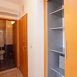 Vala בית הארחה 3*
