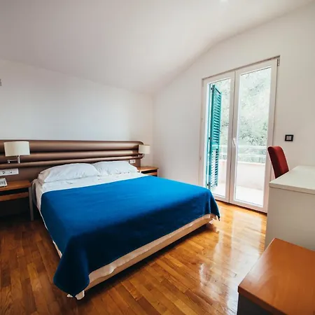 Vala Guest house 3*