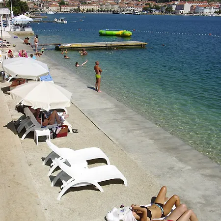 Vala Guest house Vela Luka