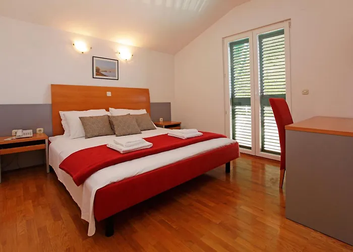 Vala Gostinjska kuća 3*